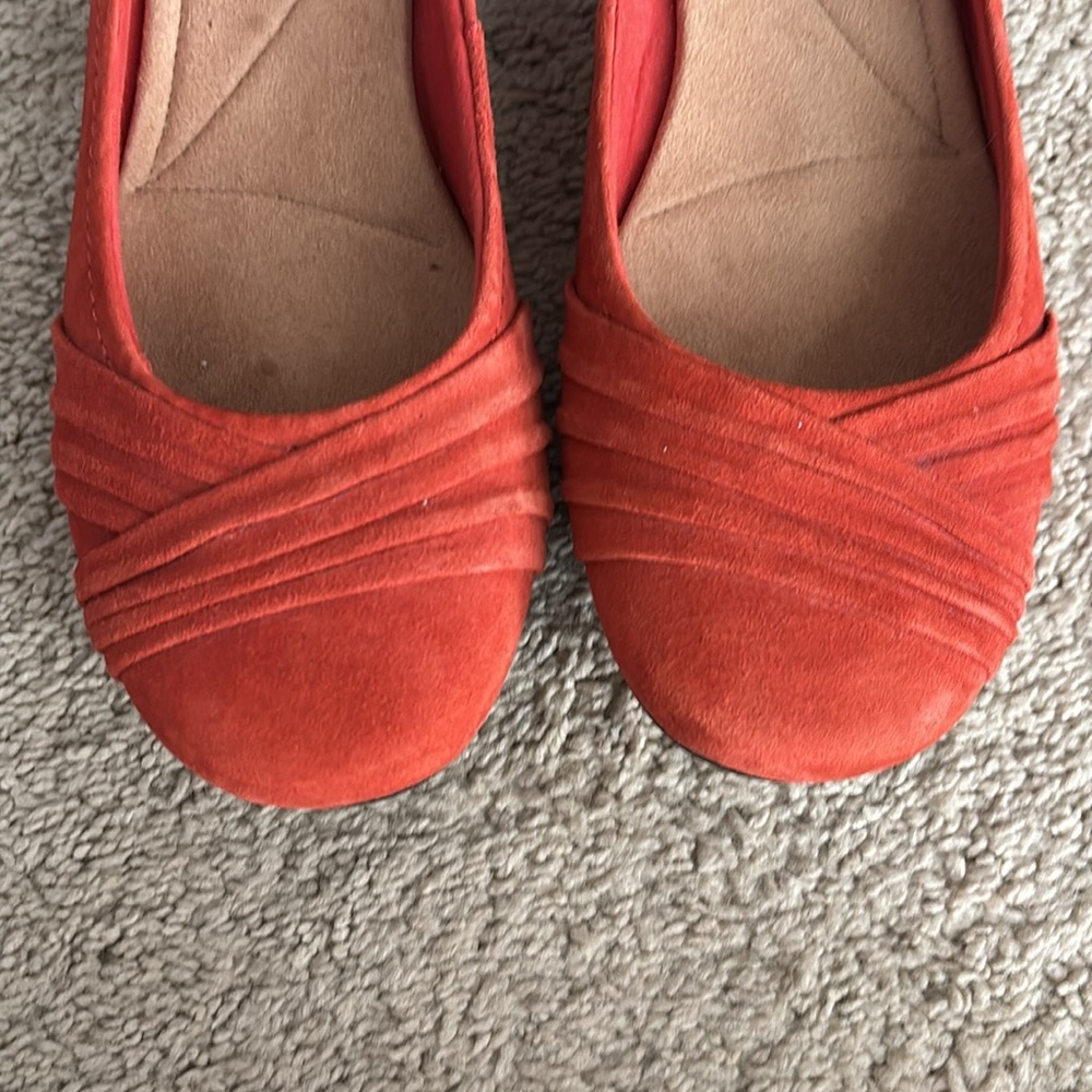 Clark’s shoes, never worn - Picture 3 of 4